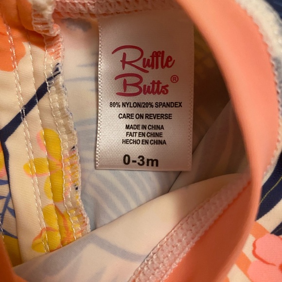 RuffleButts Coral flamingo long sleeve Infant Rashguard - Picture 3 of 4